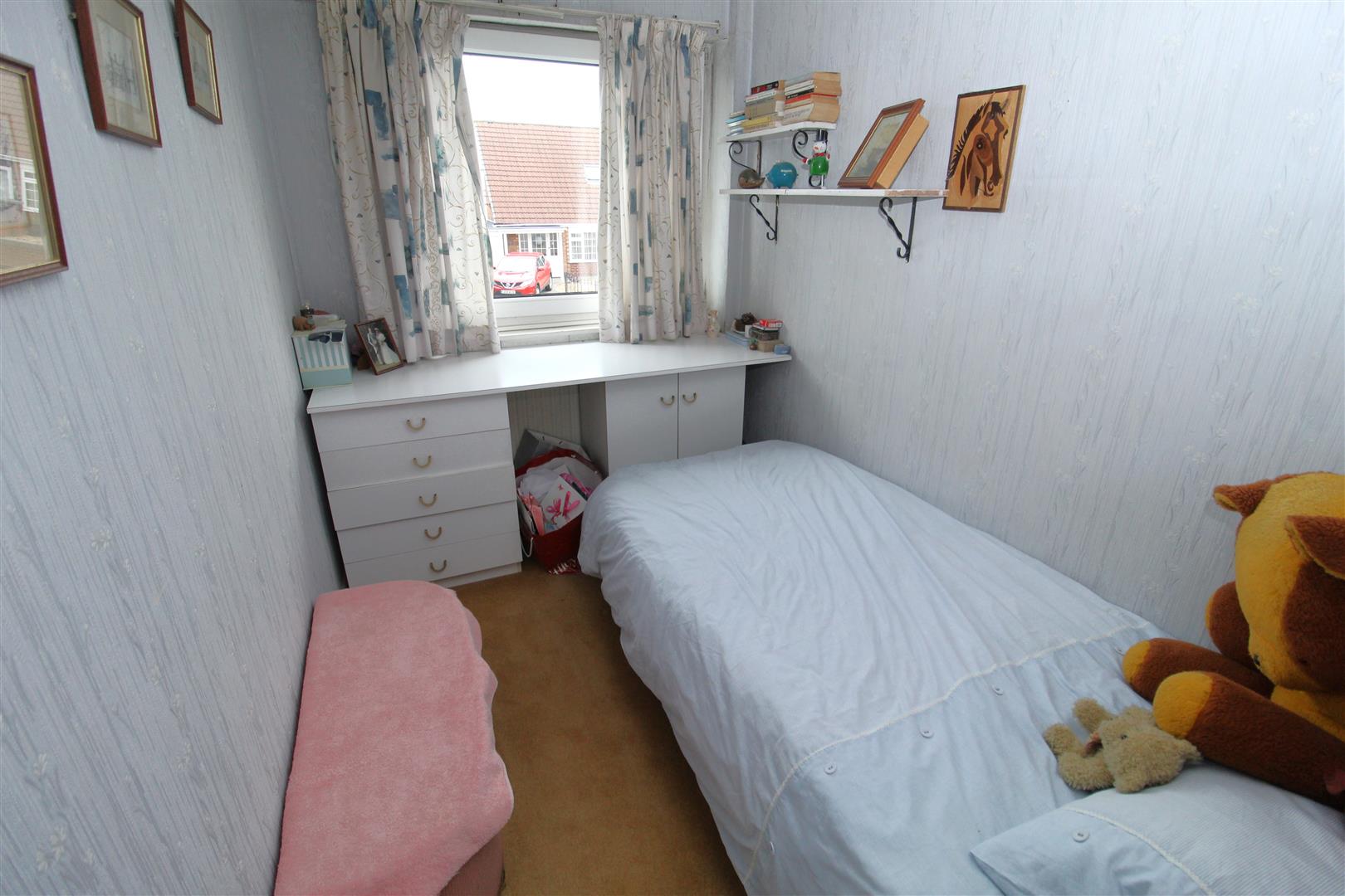 Property Details Estate Agents, Aintree, Liverpool Grosvenor Waterford Estate Agents Ltd